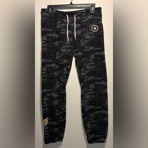Monrow- Camo Joggers Charcoal Gray 2 Army Patches- Star + Ranking- Size Small